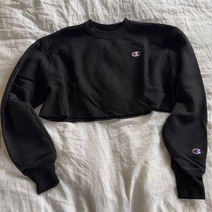 Cropped sweatshirt